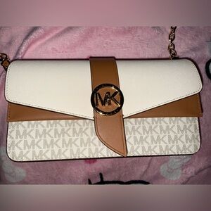 Michael Kors Greenwich Bag